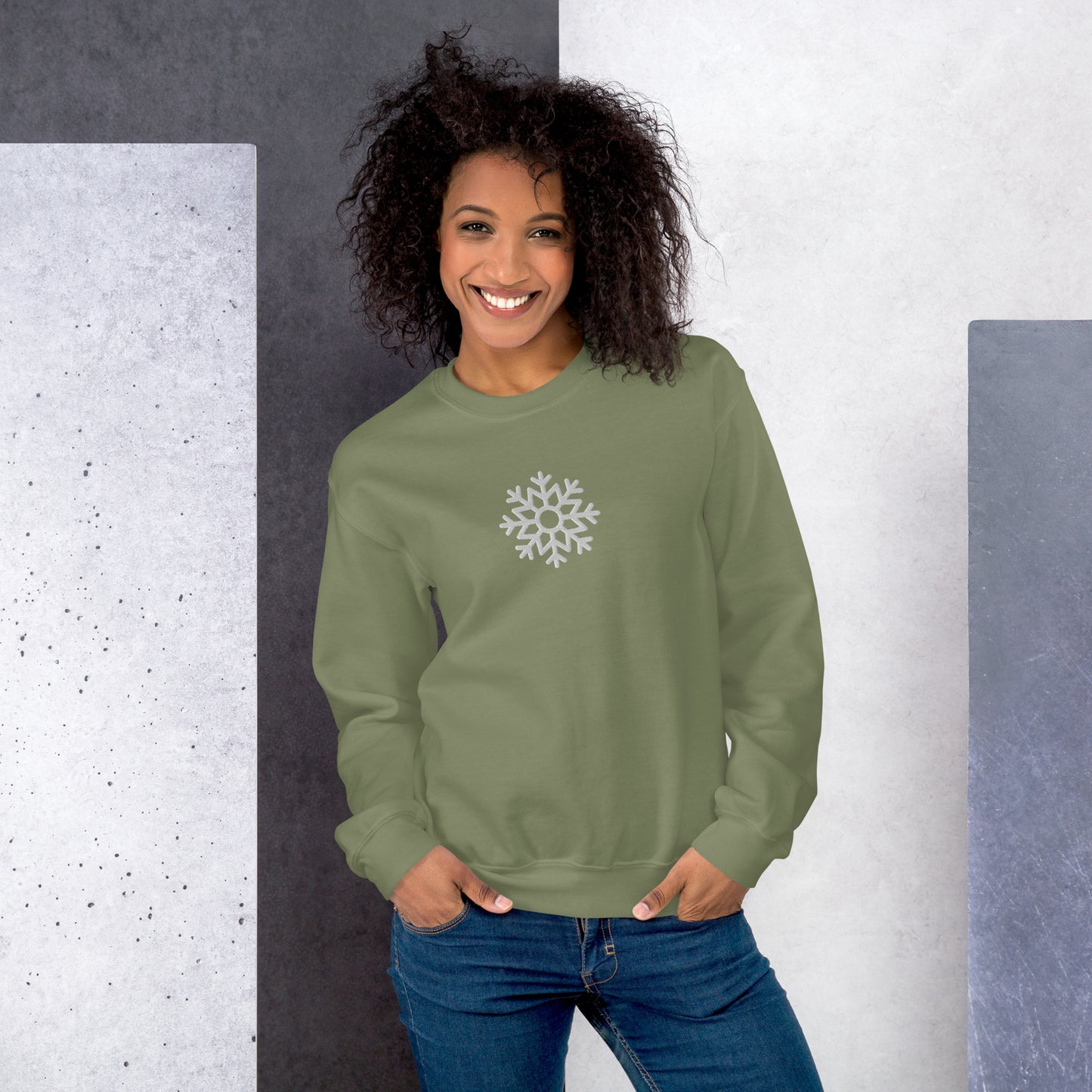 Snowflake Embroidered Unisex Sweatshirt 2